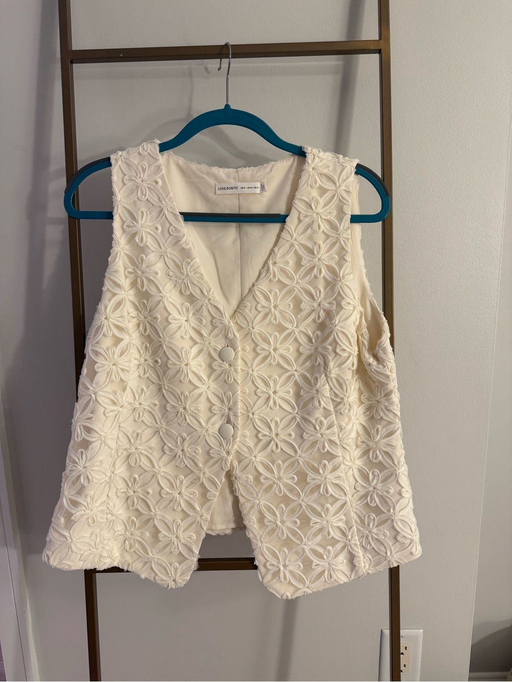 Love Bonito Cream Floral Vest